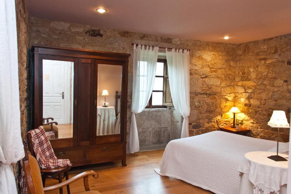 Casa Rural Grana Da Acea Monfero Quarto foto