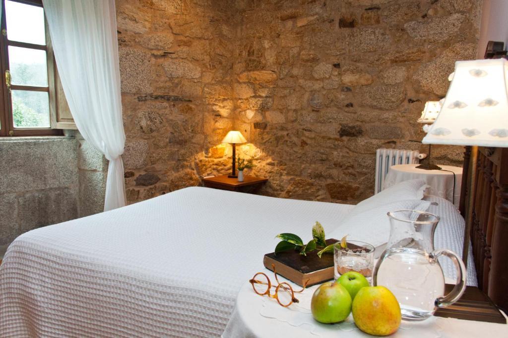 Casa Rural Grana Da Acea Monfero Quarto foto