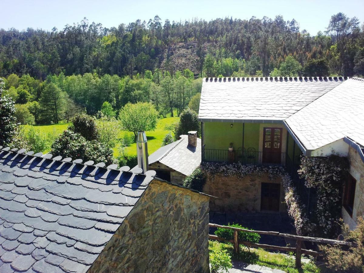Casa Rural Grana Da Acea Monfero Exterior foto